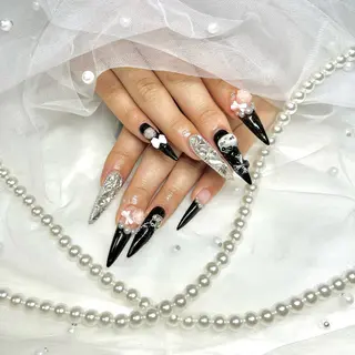 ネイル 【Laule‘a 】のネイルデザイン