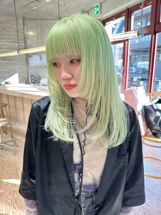 ミディアム カラー ヘアアレンジ kai .のヘアスタイル