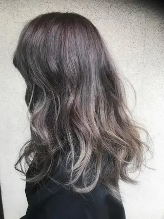 セミロング カラー vato マンツーマンサロンのヘアスタイル