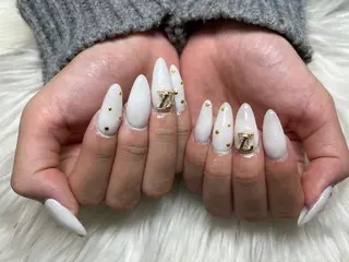 ネイル SOARE🤍 🤍のネイルデザイン