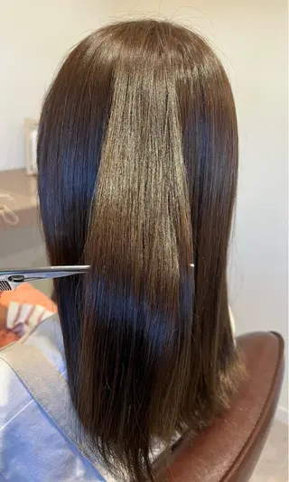 セミロング 井上 美春のヘアスタイル