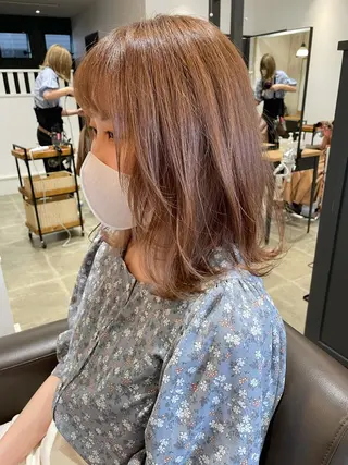ミディアム 細沼 葵のヘアスタイル