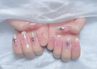 ネイル Amee Nailsalonのネイルデザイン