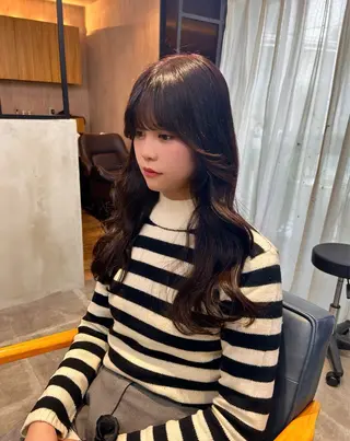 ロング カラー 韓国×髪質改善カラー 💎hinaのヘアスタイル