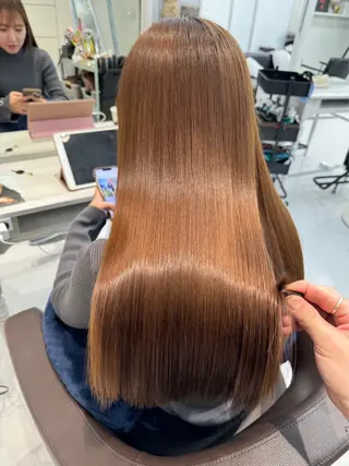 ロング 山崎結菜 🫧透明感カラーのヘアスタイル