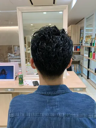 メンズ lore 金杉悠作のヘアスタイル