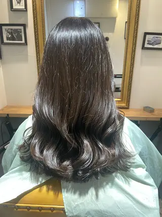 セミロング 田中 志織のヘアスタイル