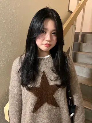 カラー siki 大阪福島 エンドウハルのヘアスタイル