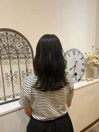 ミディアム セットアップ所属・set-up manakaのヘアスタイル