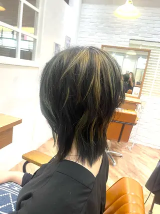 ショート カラー メンズ 松下 倫子のヘアスタイル