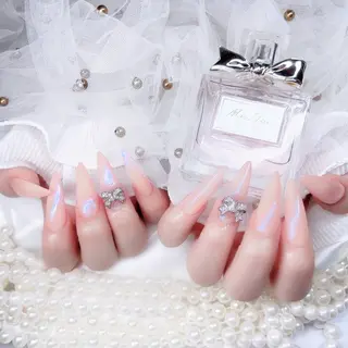 ネイル Yudia🦋 azuのネイルデザイン