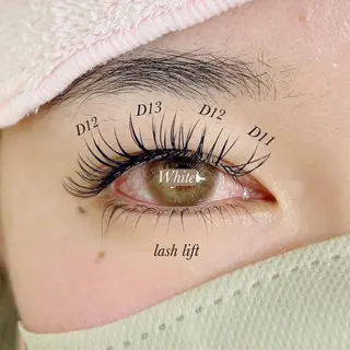 マツエク・マツパ White/マツエク /まつパ/耳つぼのマツエク・マツパデザイン