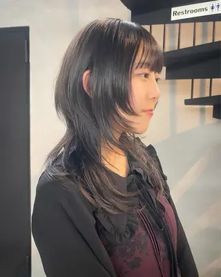 セミロング 柏 ウルフ/レイヤー 田中佐和🐺のヘアスタイル