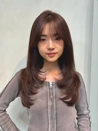 ロング 矢津田 侑のヘアスタイル