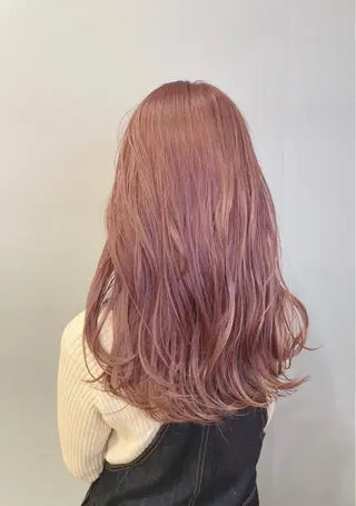 ロング カラー 宮原 佳苗のヘアスタイル