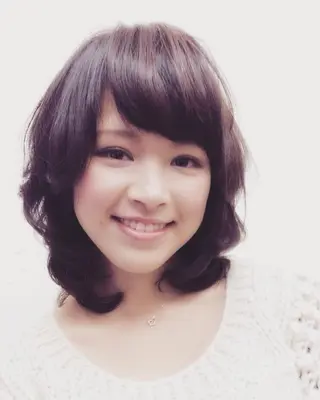 ミディアム mmagicca. 【 まじか. 】のネイルデザイン