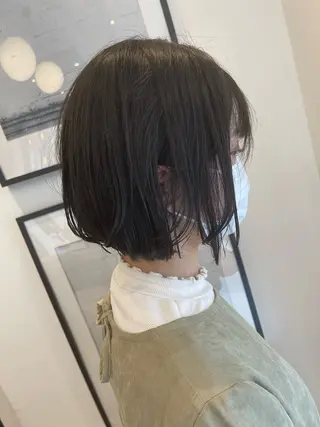 ショート カラー AUBE hair ales福岡平尾店所属・塚本 昂のヘアスタイル