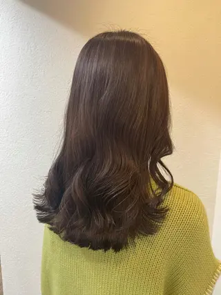 カラー PUUR所属・🍒鈴木 エミリ🍒のヘアスタイル