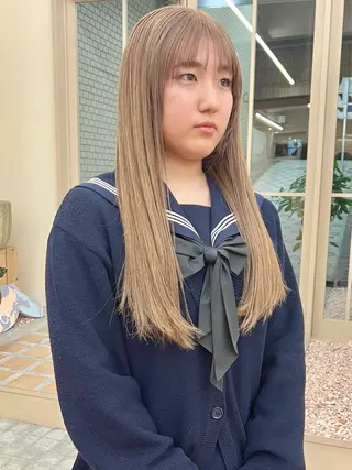 ロング 矢場町/栄/上前津/ 佐藤祐希のヘアスタイル