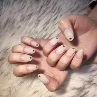 ネイル RUNWAY 　　の眉毛・アイブロウイメージ