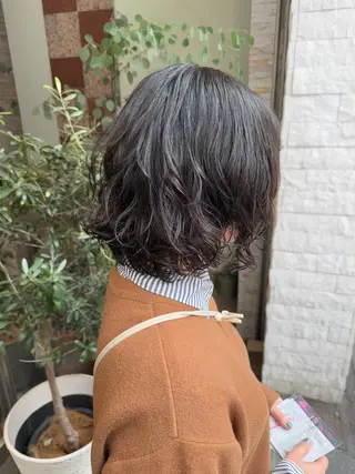 ショート パーマ EARTH 山﨑龍馬のヘアスタイル