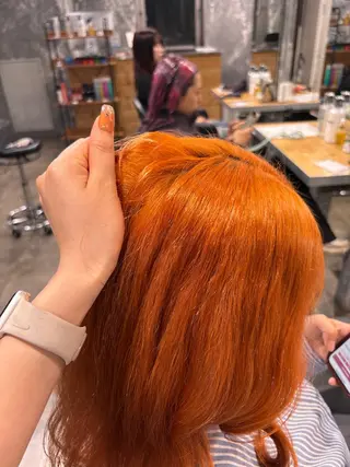 セミロング カラー ハイトーン 横浜💞ミオのヘアスタイル