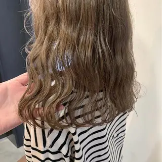 セミロング カラー 暖色/まろベージュ/ シカタユウカのヘアスタイル