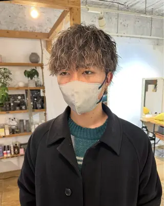 カラー パーマ メンズ 渋谷 メンズヘア⭐️ タニグチヨシユキのヘアスタイル