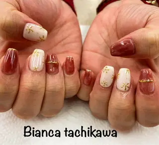 ネイル Bianca 立川店 小川のネイルデザイン