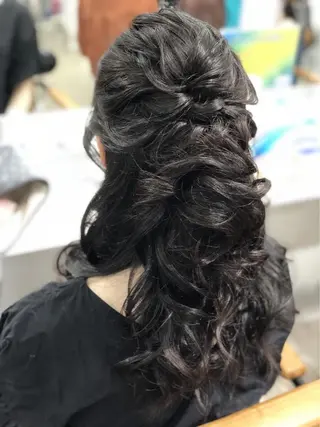 ヘアアレンジ laera 佐藤のヘアスタイル