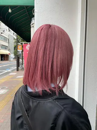 ミディアム カラー CoCooN amiのヘアスタイル