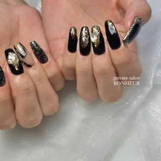 ネイル BONHEUR Annaのネイルデザイン