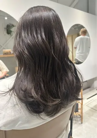 ロング カラー 野中 久美子のヘアスタイル