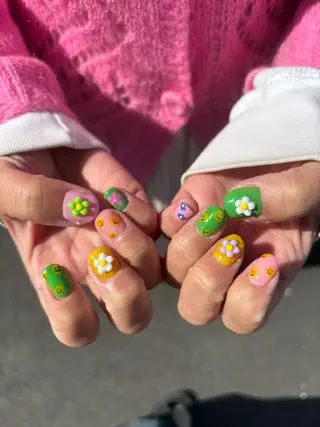 ネイル ぽっぷん satomiのネイルデザイン