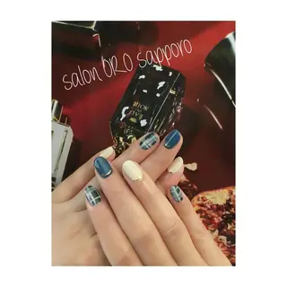 ネイル salon ORO sapporo所属・ORO 石井 香織のネイルデザイン