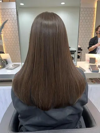 ロング Viot 銀座 樋口 桃佳のヘアスタイル