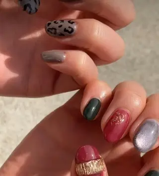 ネイル 𝐴𝑁𝑈𝐸 深爪育成専門サロンのネイルデザイン