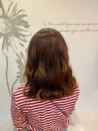 ミディアム カラー 人見知りさんでも安心 奥田 里佳子のヘアスタイル