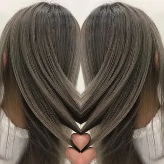 セミロング カラー LAS 代表 ナガカワ コウヘイのヘアスタイル