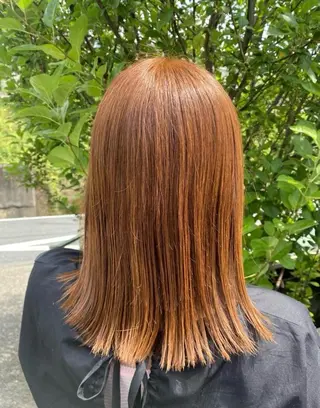 セミロング カラー 谷 未来美のヘアスタイル