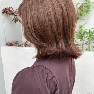 ミディアム 佐伯 真奈のヘアスタイル