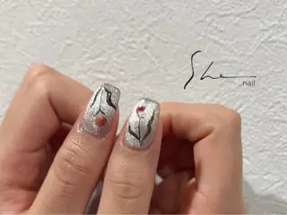 ネイル SHE所属・SHE adusaのネイルデザイン