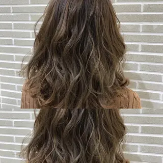 ミディアム カラー ヘアアレンジ 山北 咲子のヘアスタイル