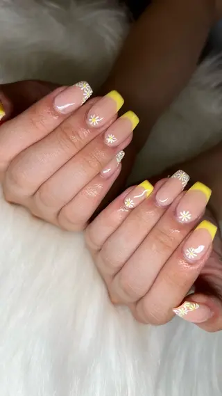 ネイル 𝐧𝐚𝐢𝐥 𝐌𝐢𝐖𝐢𝐢のネイルデザイン