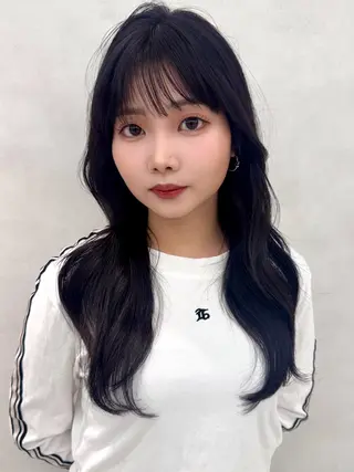 セミロング 🇰🇷韓国ヘア🤍 副店長/栗田のヘアスタイル