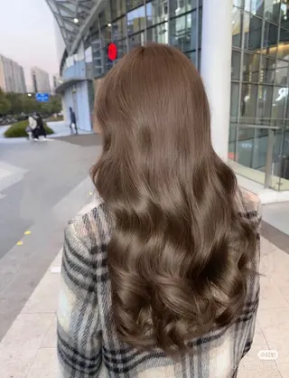 カラー 🤍透明感グレージュ オリーブ🤍RINのヘアスタイル