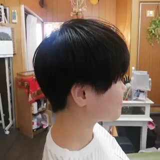 ショート D/i所属・4店舗フリーランスⅠ Y/no〈夜のスパ〉のヘアスタイル