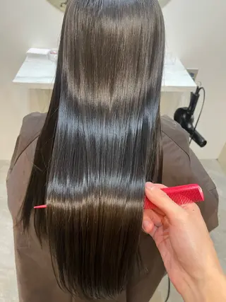 ロング カラー 【髪質改善】全席個室 Zina北千住　高澤のヘアスタイル