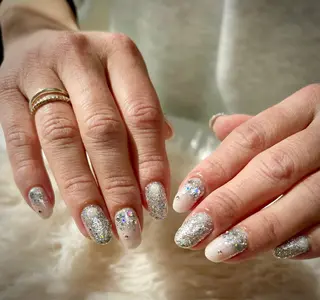 ネイル Nailsalon Latteのネイルデザイン