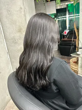 セミロング カラー アンリ【Henri】所属・原宿アンリ 山下卓也のヘアスタイル